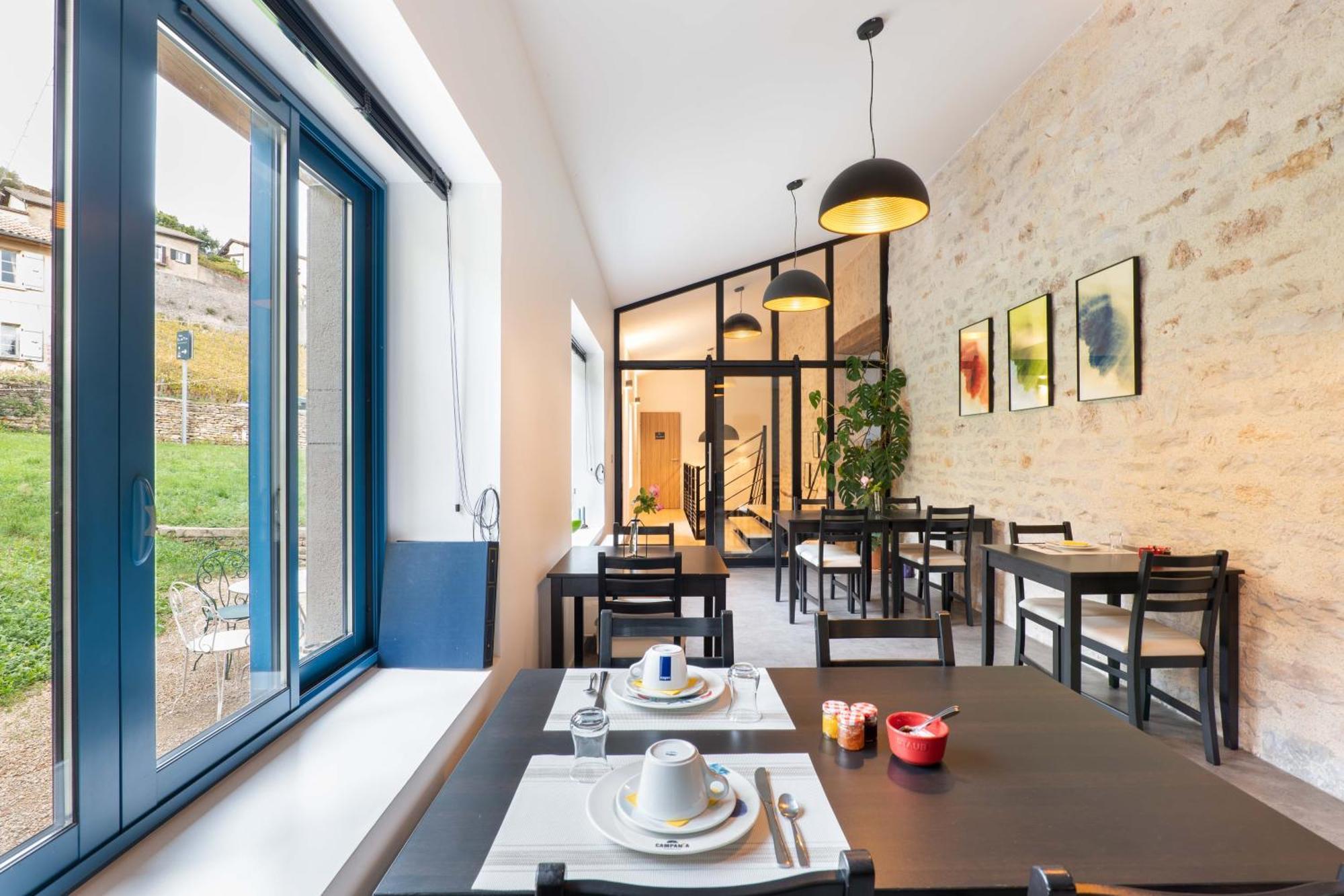 Chez Romain Solutre-Pouilly Экстерьер фото