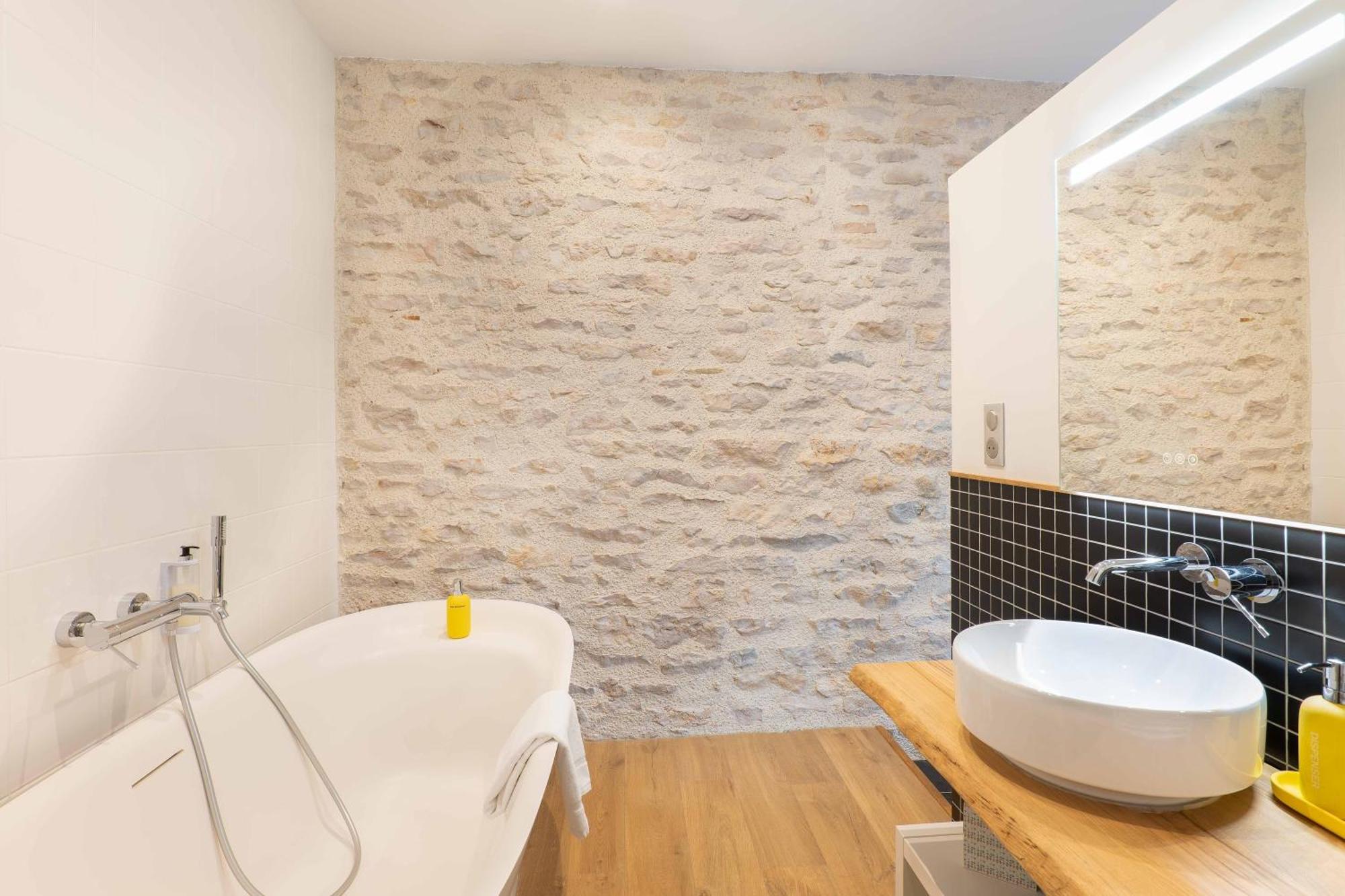 Chez Romain Solutre-Pouilly Экстерьер фото