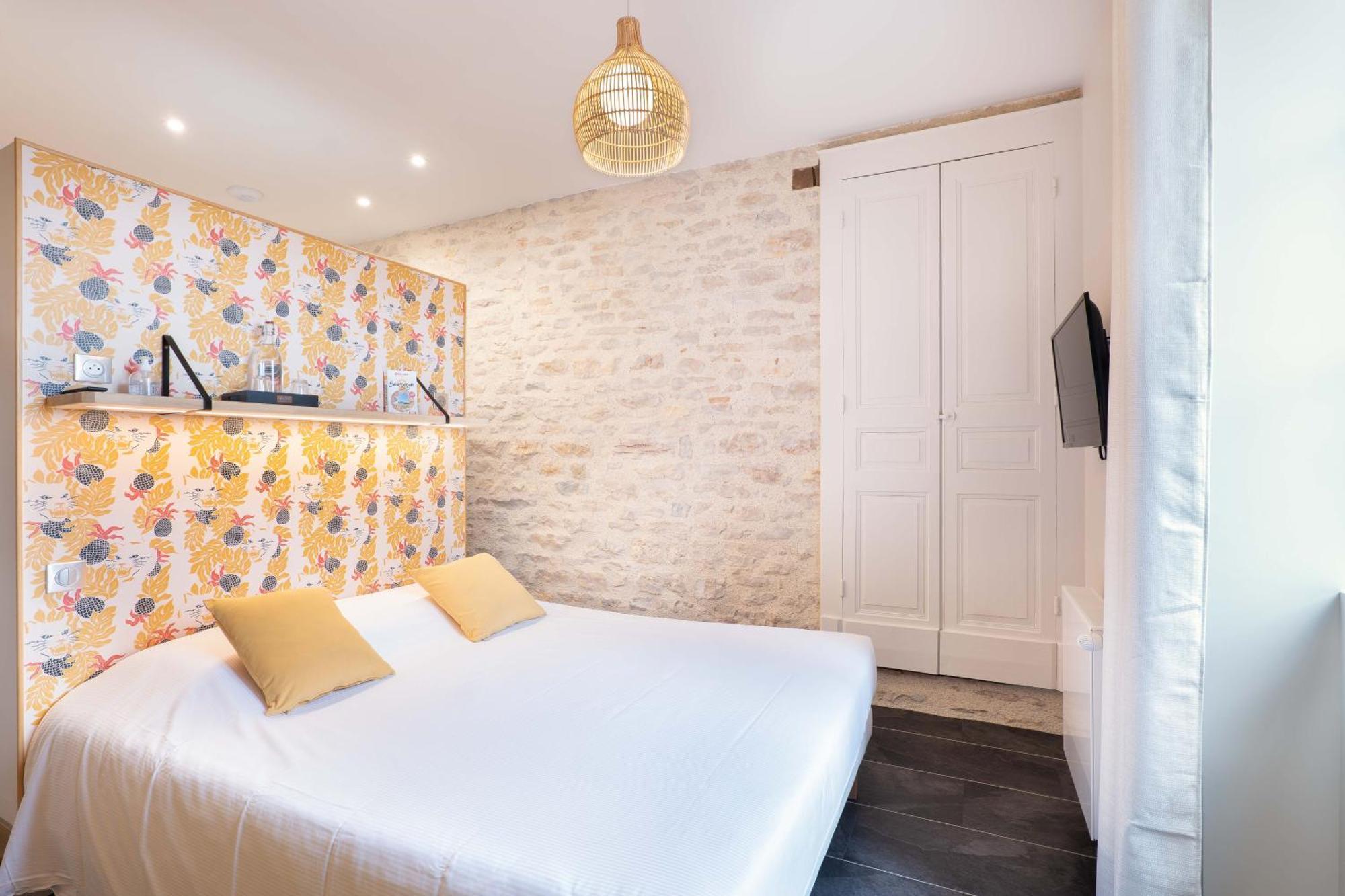 Chez Romain Solutre-Pouilly Экстерьер фото