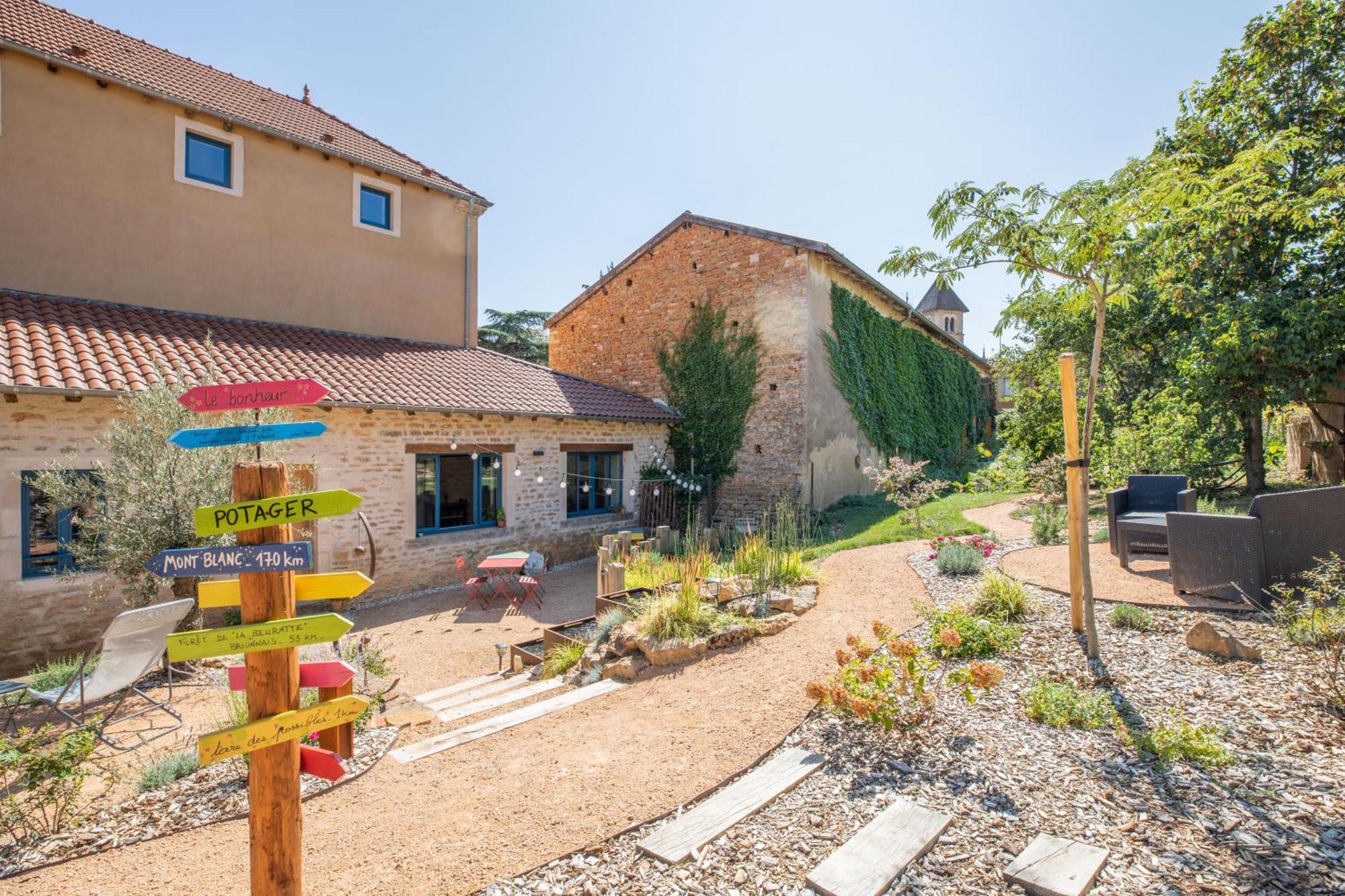 Chez Romain Solutre-Pouilly Экстерьер фото